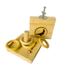 Kit Brinquedo Pega  Argolas e Plataforma de Madeira para Calopsita